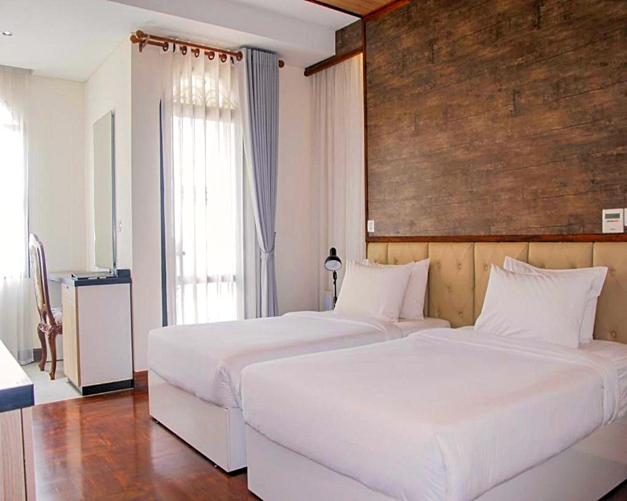 Lcs Hotel & Apartment Phnom Penh Ngoại thất bức ảnh